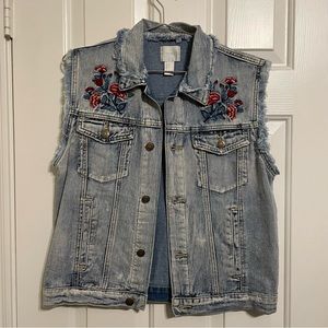Embroidered Denim Vest • Size S
